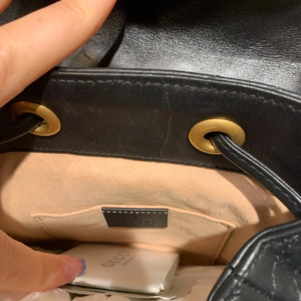 GUCCI - Calfskin Matelasse GG Marmont Flap Backpack Black - Picture 6 of 6